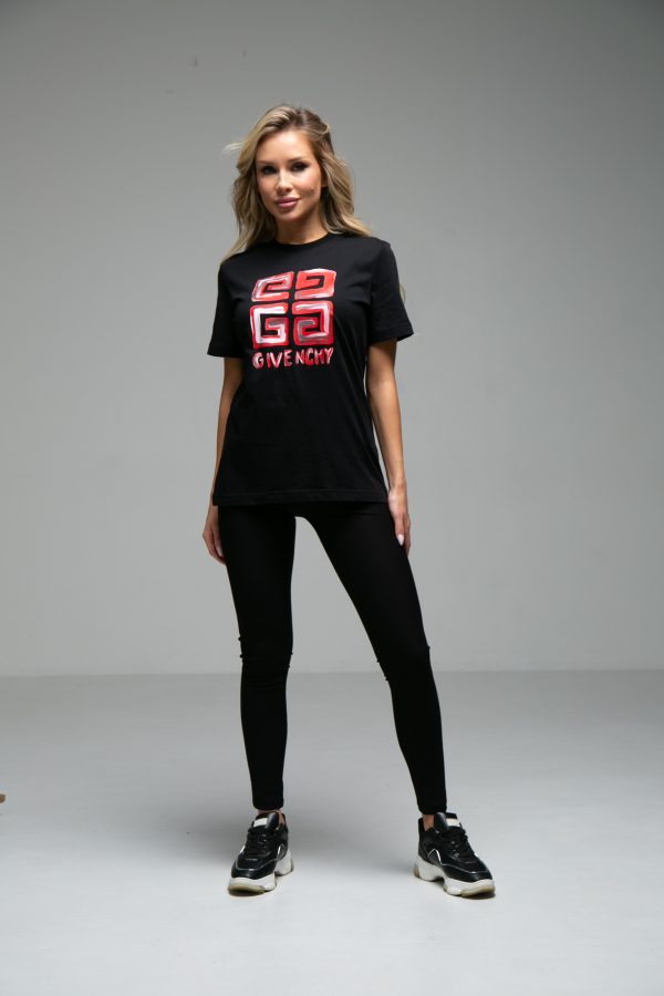 Футболка GIVENCHY